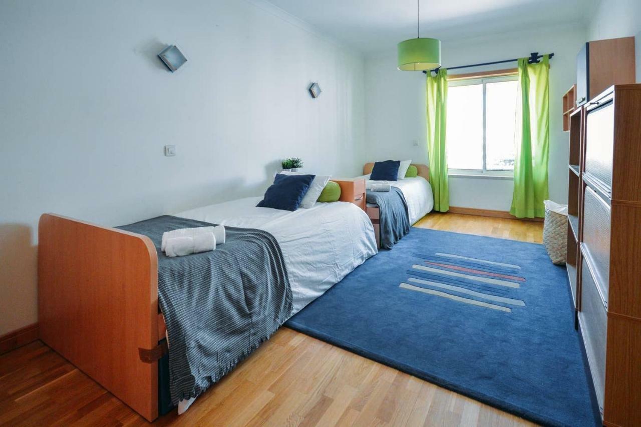 Fantastic Seaside Family Apartment With Pool Parede Zewnętrze zdjęcie