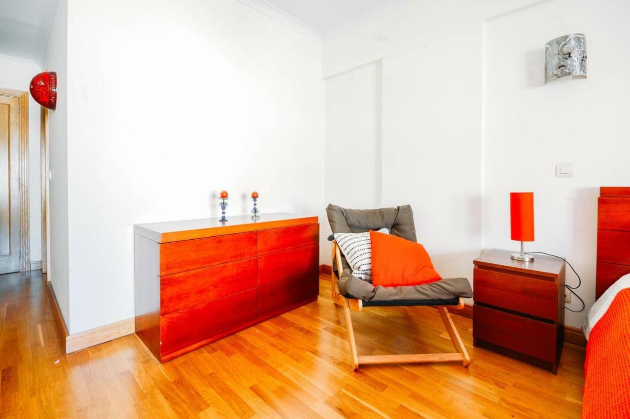 Fantastic Seaside Family Apartment With Pool Parede Zewnętrze zdjęcie